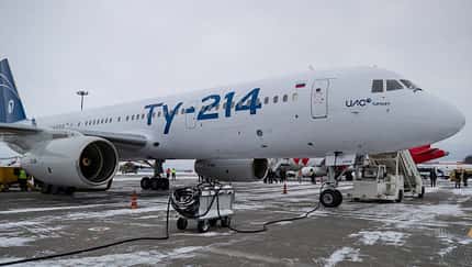 Tupolew Tu-214 für Red Wings