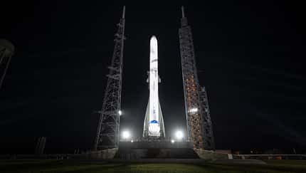Bezos' Riesenrakete steht auf der Startrampe