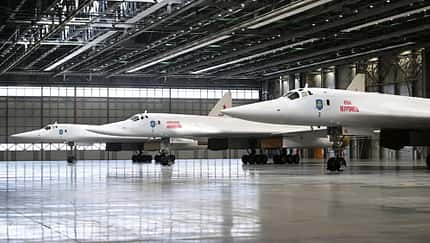 Zwei neue und zwei runderneuerte Tu-160M für Russland