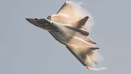 Russlands Super-Kampfjet Suchoi Su-57 in Aktion.