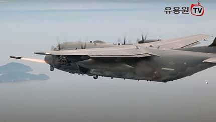 AC-130J Gunship feuert Hellfire ab
