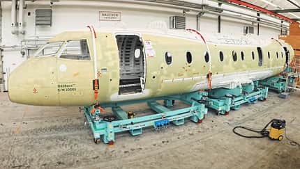 Erste D328eco bei Deutsche Aircraft im Bau.