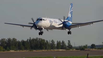 Iljuschin Il-114-300, zweiter Prototyp neu lackiert.