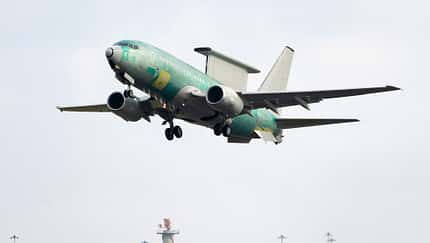 Boeing Wedgetail E-7 für RAF noch ohne Anstrich in der Luft
