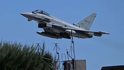 Tiefer Eurofighter aus Italien