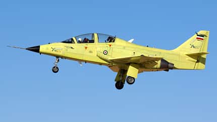 Iranischer Jet-Trainer Yasin.