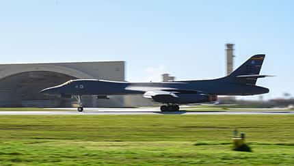 Start einer B-1B Lancer auf Guam
