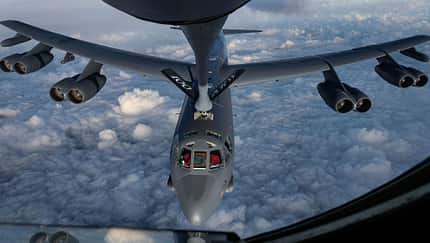 Blick aus tanker auf B-52H Stratofortress