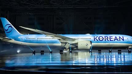 Korean Air zeigt ihre neue Lackierung