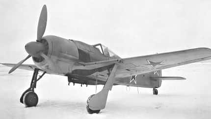 Deutsche Beuteflugzeuge, Rote Armee, Focke-Wulf Fw 190, Messerschmitt Me 262, Fw 190 A-4, Heinkel He 162, Fw 200, Henschel Hs 126, Heinkel He 111, Fw 189 A-3, Junkers Ju 87, Do 17 Focke-Wulf Fw 190 A-8 mit der Werknummer 580967