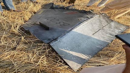 Trümmerteile einer indischen Rafale.