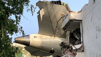 Absturz der Air India-Boeing 787 am 12. Juni 2025 in Ahmedabad.