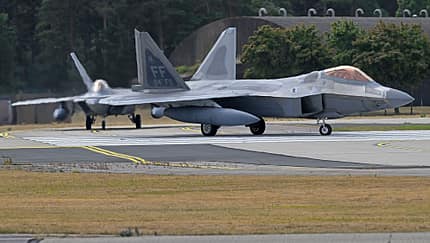 F-22A Raptor beim Rollen