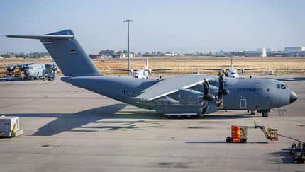 Airbus A400M 54+50 bei der Auslieferung an die Luftwaffe.