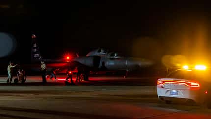 TU-2S vor Rekordflug bei Nacht