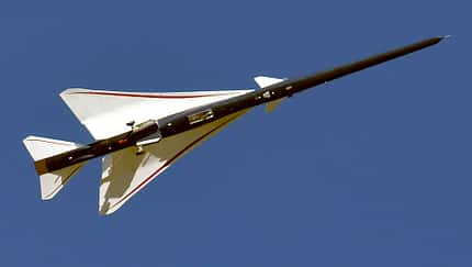 X-59, NASA, QUESST NASA X-59 im Flug von unten