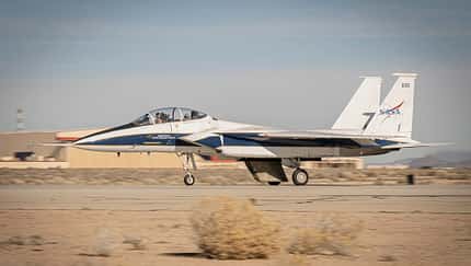 NASA testet neues Flügeldesign an F-15