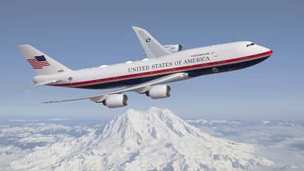 Neue Air Force One (VC-25B) im geplanten Look. 