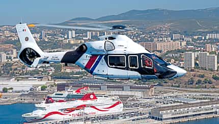 Airbus H160 des französischen Zoll im Flug