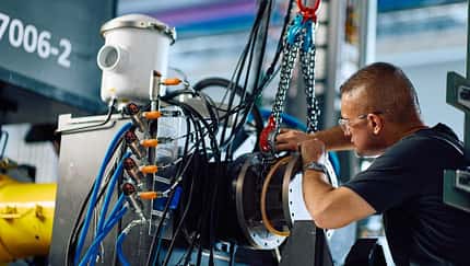 Collins beginnt Tests für hybriden Getriebefan