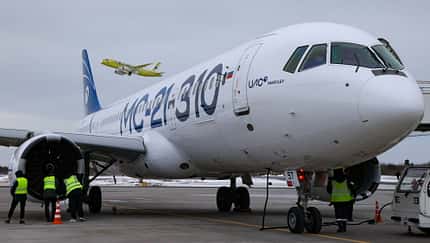 Russische Airliner MS-21, Superjet SJ-100 und Il-114-300 in Archengelsk.