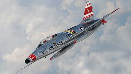 In den USA fliegen wieder zwei F-100 Super Sabre