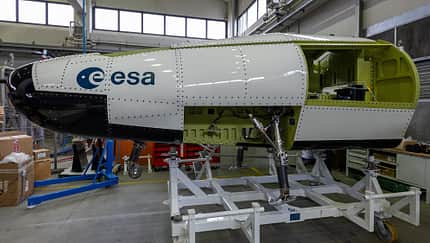 Erster Space Rider bereit zum Abwurf