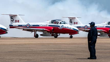Canadair, CL-41, CT-114, Tutor, Snowbirds, Kanada CL-114 Tutor der Snowbirds beim Rauchtest