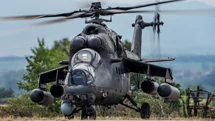 Mi-35M aus Serbien, bulgarische MiG-29 und andere Fluggeräte bei der Übung Thracian Blade 2026 in Bulgarien.