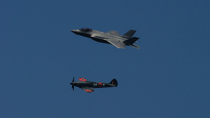 Belgische F-35 Lightning II erstmals öffentlich im Flug zum Jahrestag der Belgischen Luftwaffe in Florennes.