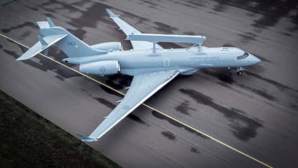 GlobalEye-Frühwarnflugzeug am Boden von oben gesehen