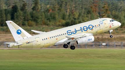 Russland testet Superjet SJ-100 in Minsk 