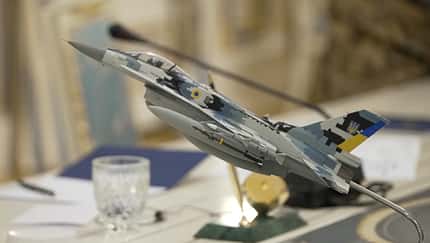 Selenskyj, Lockheed, F-16, Ukraine Selenskyj, Lockheed, F-16, Ukraine