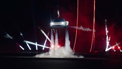 Tesla, Roadster, Kaltgastriebwerke, SpaceX So funktionieren Kaltgastriebwerke
