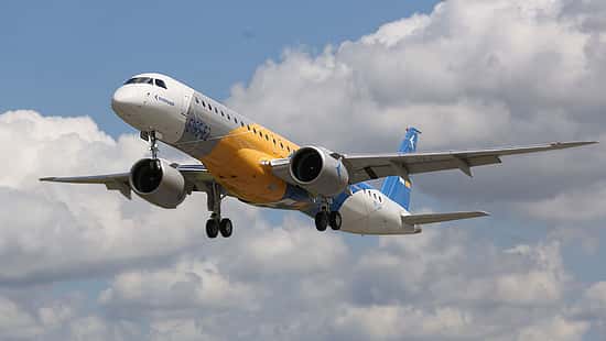 IndiGo verhandelt über E195-E2-Kauf