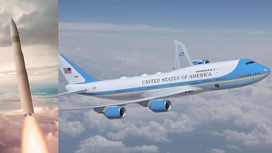Sentinel-Nuklearrakete und VC-25B Air Force One (Montage)