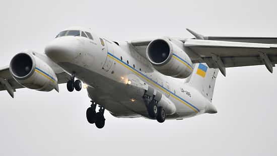 Seltene Antonow An-74TK-300D in Leipzig.