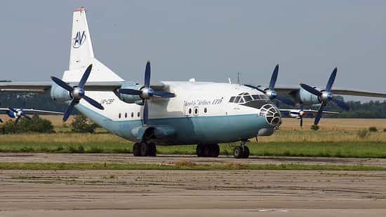 Antonow An-12 UR-CBF von Aerovis (Ukraine).