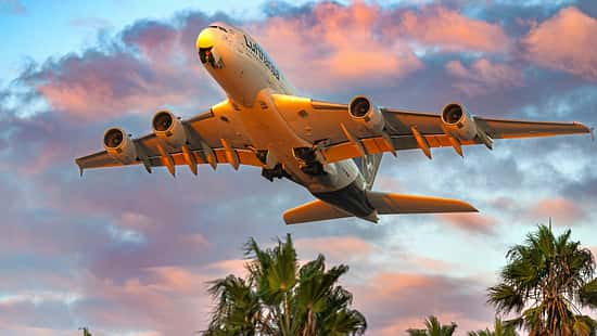 Eine Lufthansa-A380 macht sich auf den Rückweg nach München von Los Angeles 