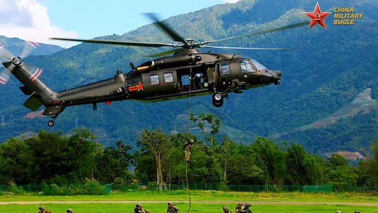 Die Fotos zeigen Mehrzweckhubschrauber vom Typ Z-20 der 75. Armeegruppe der chinesischen Volksbefreiungsarmee, die an einer Übung mit verschiedenen Themen teilnehmen.
