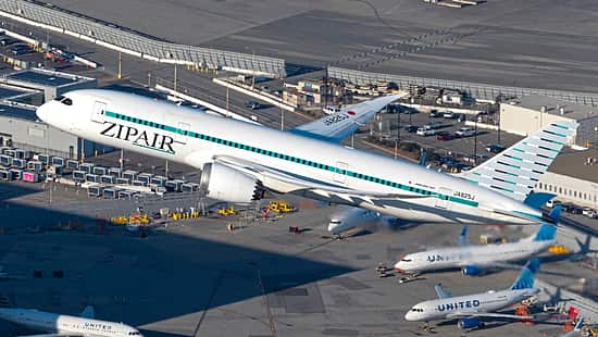 Boeing 787-8 Dreamliner von Zipair beim Start vom San Francisco International Airport