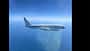 Boeing P-8 Poseidon im Flug mit ausgefahrenem AAS.System