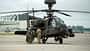 AH-64E, Apache, US Army AH-64E Apache Kampfhubschrauber am Boden mit Personal