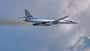 Frisch modernisierte Tu-160M (08-04) fliegt in Russland. 