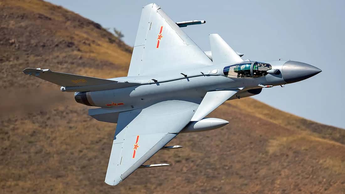 Rafale-Schreck Chengdu J-10 im Fokus: Der Iran will Kampfjets in China einkaufen