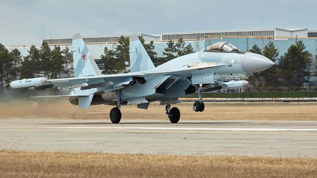 Neue Rolle im Ukraine-Krieg: Die russische Luftwaffe erhält wieder Suchoi Su-35S