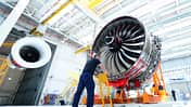 Endomntage des Rolls-Royce Trent XWB-84 in Dahlewitz