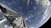 Starlink, SpaceX, Falcon 9 Die ersten 60 Satelliten der Megakonsteelation Starlink sind gestartet.