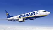 Boeing 737 MAX 8 von Ryanair mit erhöhter Passagierkapazität.