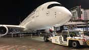 Eine A350 führt den längsten Nonstop-Flug der Lufthansa von Hamburg auf die Falkland-Inseln durch.